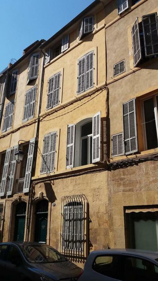 Apartment Ensoleille, Typique Centre Historique, Wifi *